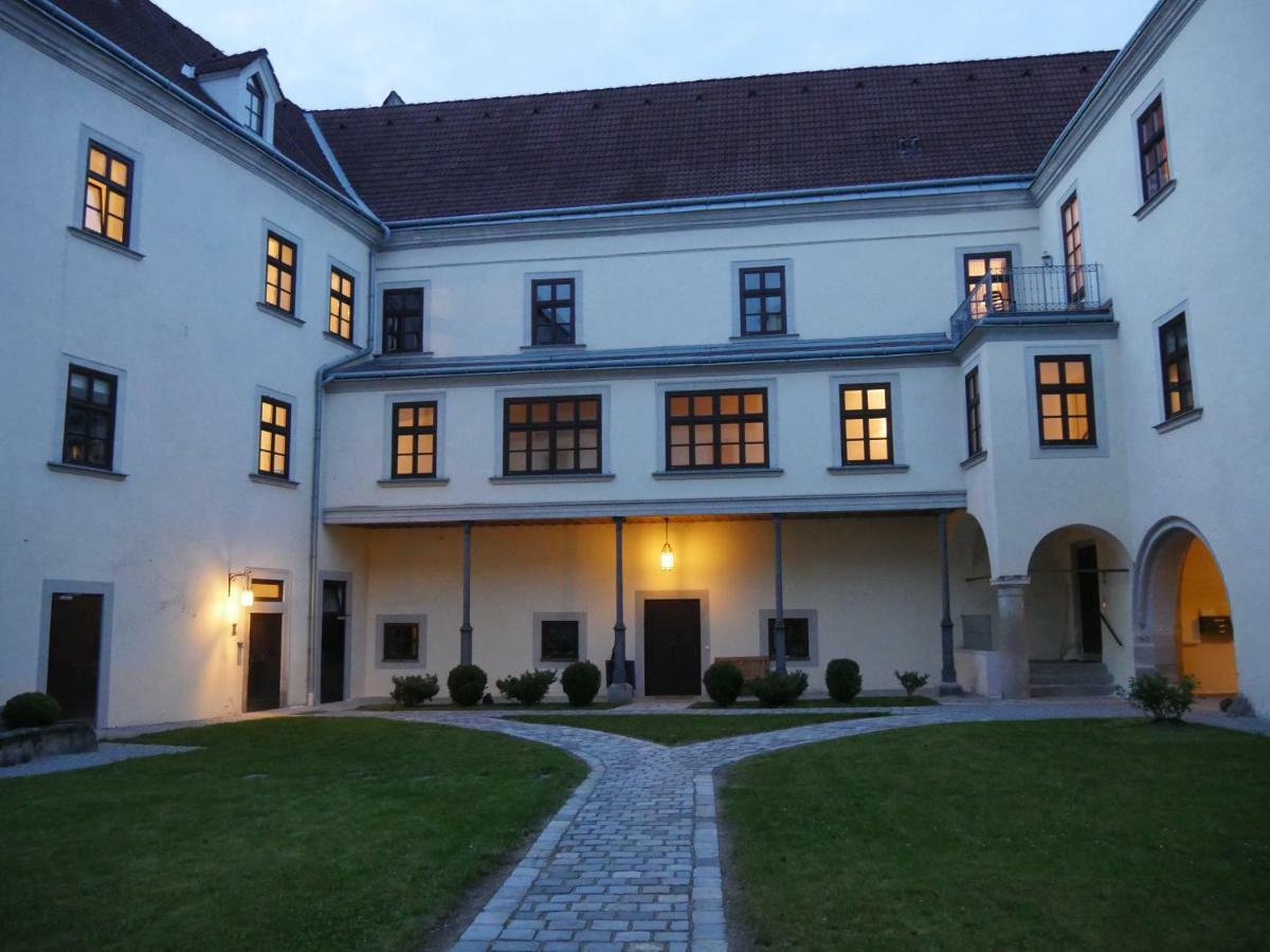 Schloss Gmuend 格明德 外观 照片